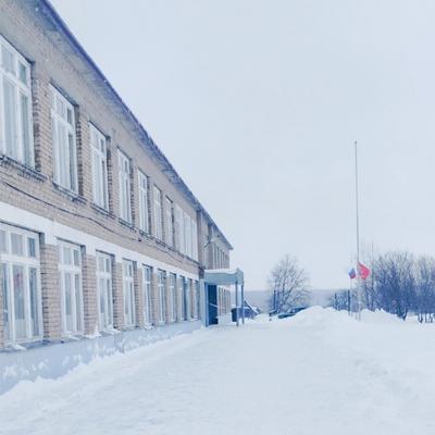 субботник. уборка территории хозяйствующего субъекта проводится. уборка снега с дорожек. объявление по уборке помещений. уборка территории хозяйствующего субъекта проводится.