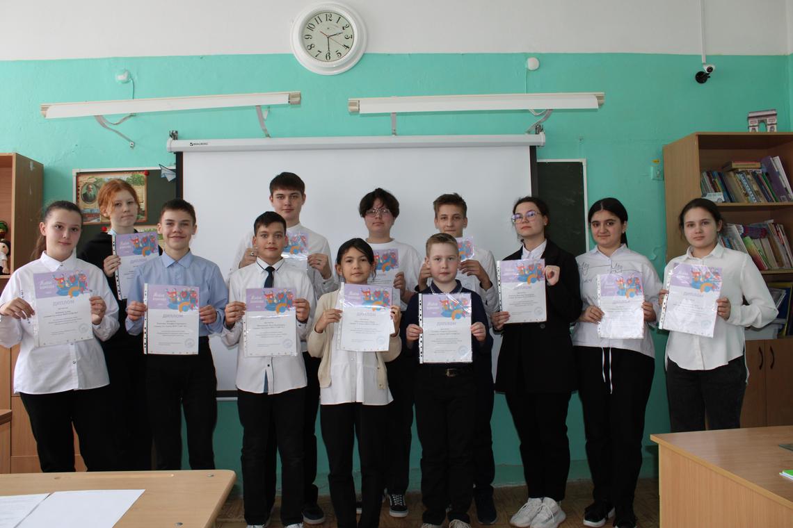 живая классика регистрация куратора на школьный этап. живая классика регистрация. эмблема живой классики. диплом живая классика школьный этап. всероссийского конкурса юных чтецов «живая классика -2023».