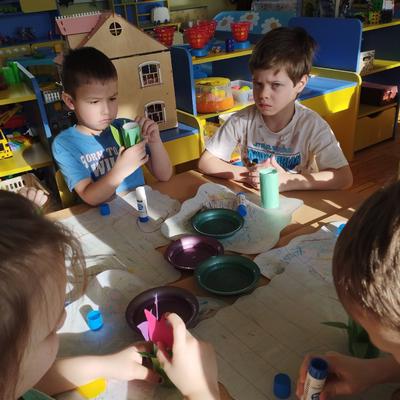 дети на экскурсии. конспекты занятий в детском саду. младшая группа в детском саду. темы экскурсии в старшей группе. старшая группа детского сада.