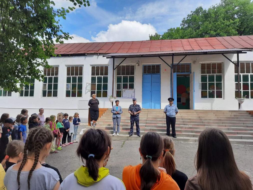 Лагерь в Петровске им Гайдара